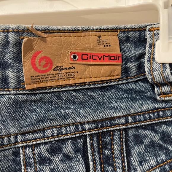 Y2K City Jeans Denim Skirt with Hardwear Details - Picture 6 of 7